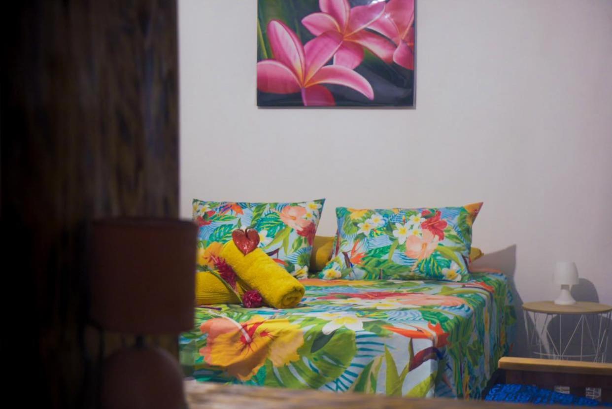 Hotel Lemon House Maroe Esterno foto